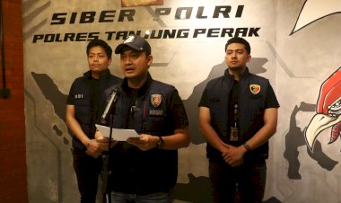 Polres-Pelabuhan-Tanjungperak-Amankan-Terduga-Pelaku-Pemerasan-Sopir-Truk-yang-Viral-di-Medsos