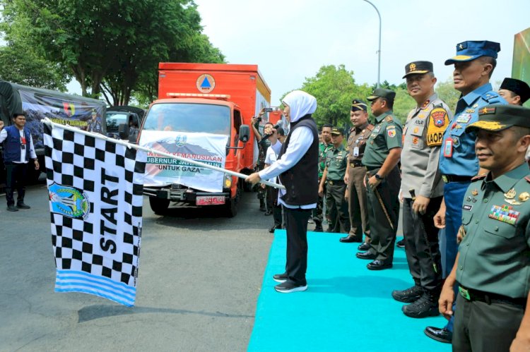 Forkopimda Jatim Berangkatkan Bantuan Untuk Warga Palestina dari Lapangan Makodam V Brawijaya