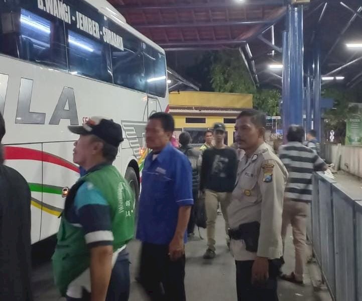 Dukung Pengamanan KTT IAF, Polresta Sidoarjo Patroli di Terminal Purabaya Bus Jurusan Bali Jadi Atensi