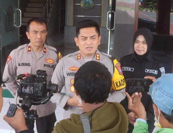 Kapolres Probolinggo Akan Tindak Tegas Oknum Anggota yang Terbukti Bersalah