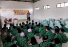 Polsek-Krembung-Edukasi-Bahaya-Bullying-di-MI-As-Syakira
