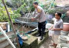 Bhabinkamtibmas-Desa-Bulang-Prambon-Cek-Tanaman-Warga,-Dukung-Program-Ketahanan-Pangan-Nasional