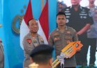 Dukung-Asta-Cita-Presiden-Prabowo-sebagai-Prioritas-Nasional,-Polri-Serahkan-378-Unit-Perumahan-bagi-PNPP-dan-Masyarakat-di-Sultra