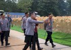 Polri-Bersama-Petani-Jagung-Tuban-Bersiap-Sambut-Kehadiran-Presiden-RI-pada-Panen-Raya