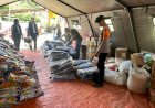 Dukungan-Logistik-Terus-Mengalir,-Satgas-SAR-Korbrimob-Terima-Bantuan-Terpal-di-Reo