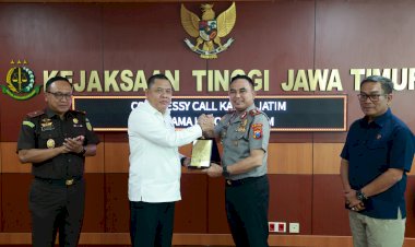 Perkuat-Sinergi-Penegakan-Hukum,-Kapolda-Jatim-Gelar-Courtesy-Call-ke-Kajati