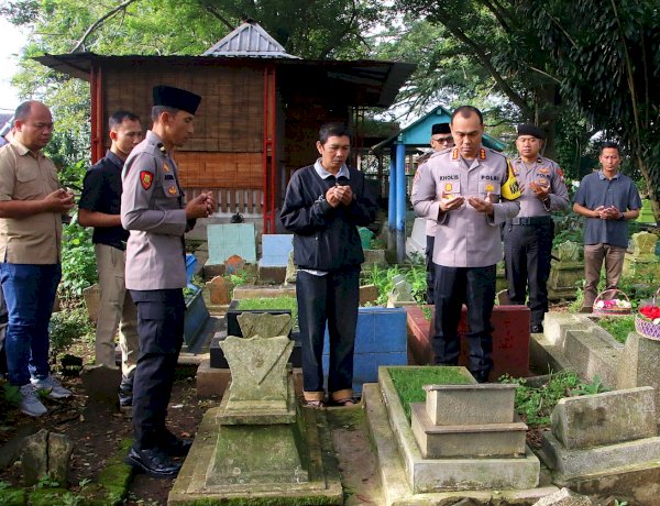 Jelang Ramadan 1447 H, Kapolresta Malang Kota Ziarah ke Makam Korban Kanjuruhan