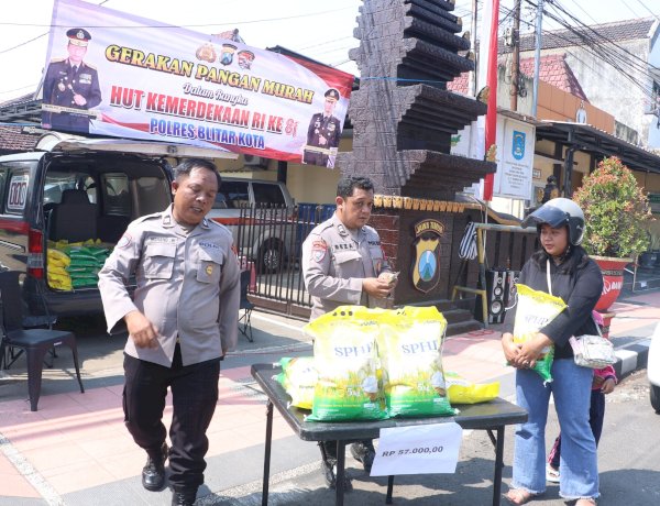 Polres Blitar Kota Gelar Gerakan Pangan Murah Sambut HUT Kemerdekaan RI ke-81