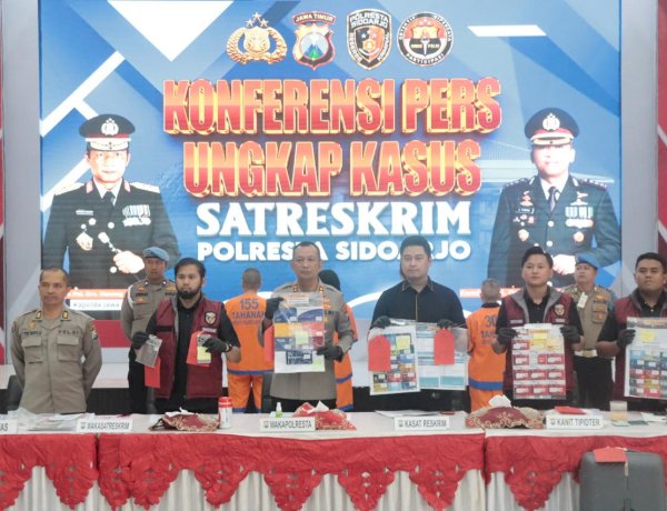 Polresta Sidoarjo Ungkap Dugaan Penipuan Online Libatkan Tiga WNA China