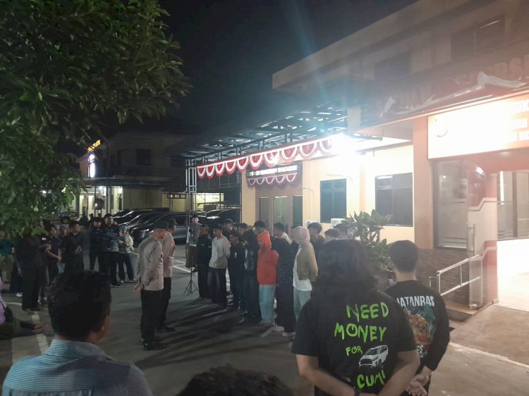 Respons Cepat Laporan Call Center 110, Polres Mojokerto Bubarkan Konvoi Sekelompok Pemuda di Gondang